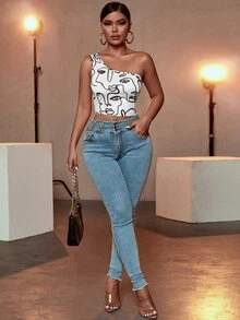 SHEIN Essnce 人像圖案單肩短款上衣 - 白色 - 查看 4