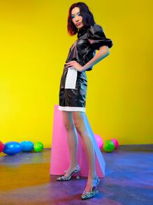 Kirana Kartawidjaja Áo sơ mi Ống tay áo Mũi chỉ tương phản Túi vá chất liệu da PU - màu đen - Xem 6