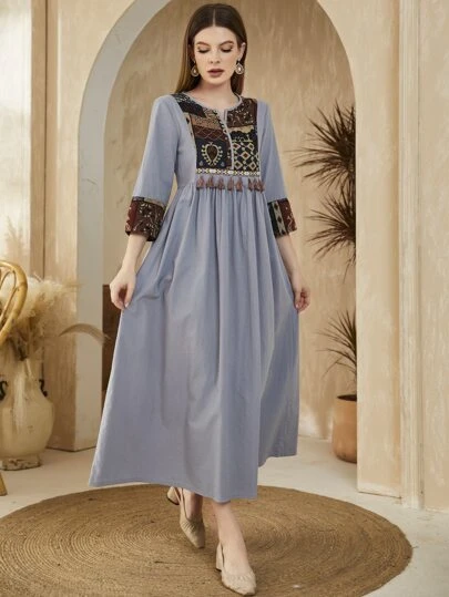 Al Najma 色塊拼接圖案流蘇細節V型缺口連衣裙