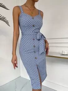 SHEIN ChicEase Vestido ajustado de tirantes de lunares con botón falso bajo con abertura con cinturón - Neblina azul - Ver 5