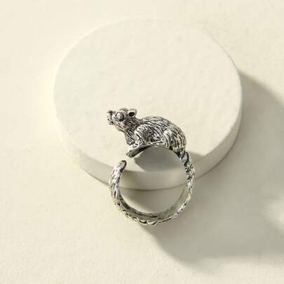 Animal Decor Ring