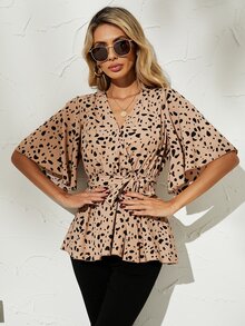 滿版印花皮帶荷葉邊下擺襯衫 - 卡其色 - 查看 4