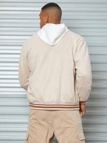 Manfinity RebelGame Men Striped Trim Letter Embroidered Suedette Varsity Jacket - Beige - View 2