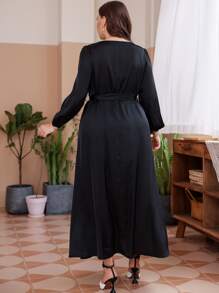 Plus V Neck Puff Sleeve Belted Satin Dress - Black - View 2