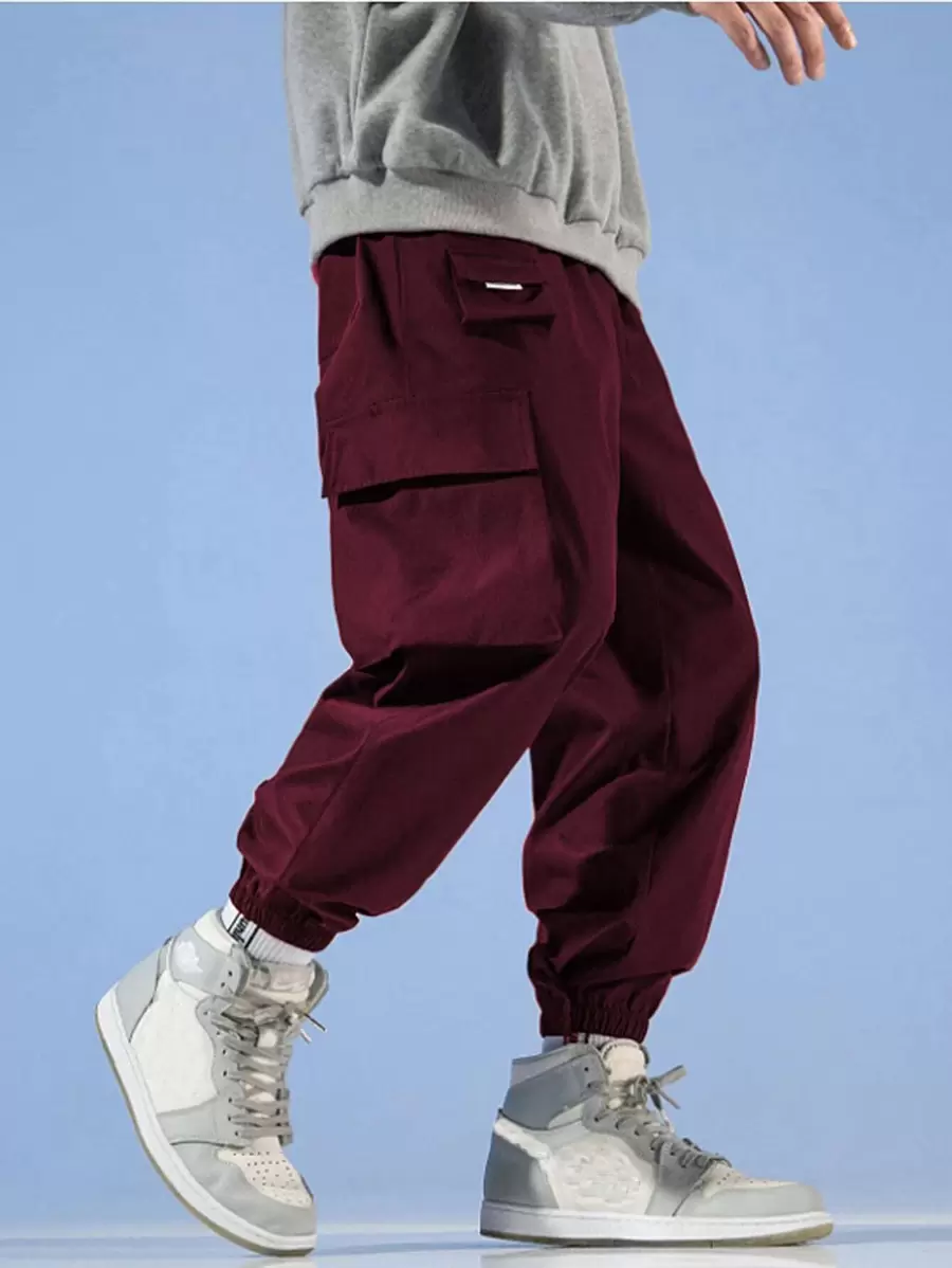 Manfinity Hypemode Men Flap Pocket Cargo Trousers - Maroon - View 1