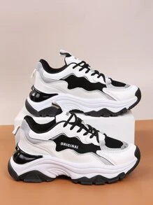 Colorblock Lace-up Front Chunky Sneakers - Black and White - View 3