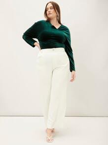 MOTF PREMIUM PLUS VELVET WRAP T-SHIRT - Dark Green - View 1