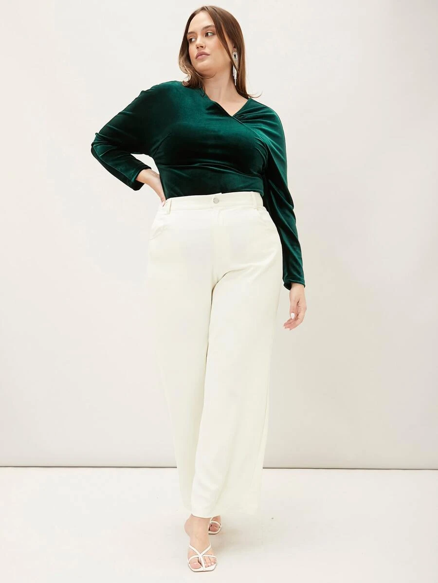 MOTF PREMIUM PLUS VELVET WRAP T-SHIRT - Dark Green - View 1