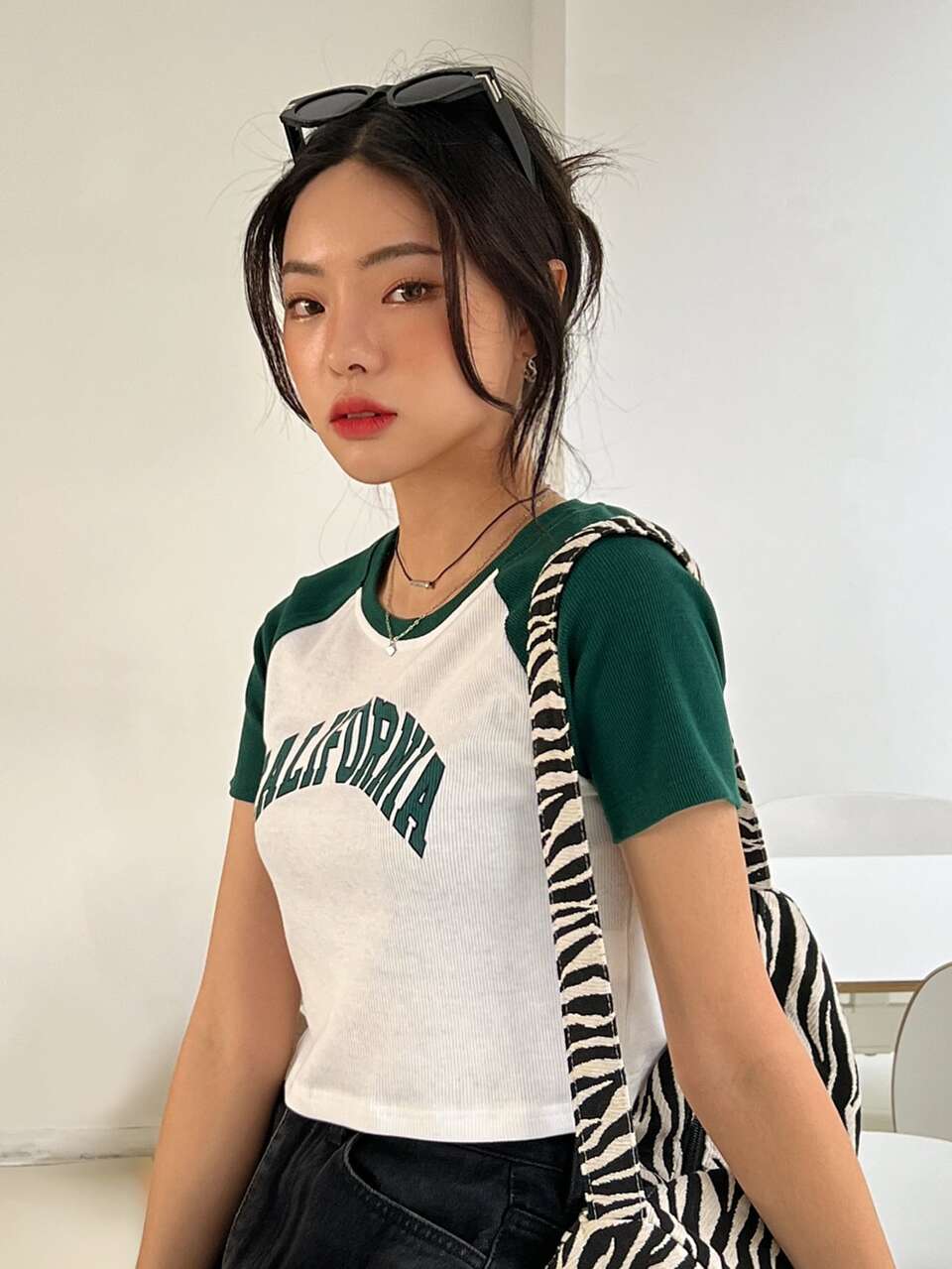 Letter Graphic Contrast Raglan Sleeve Tee