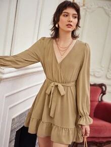 SHEIN Đầm Thắt lưng Xù Viên lá sen Trọn gói màu trơn Giải trí - Màu be - Xem 4