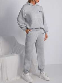 SHEIN Unity Pantalones deportivos con capucha con estampado de letra de hombros caídos - Gris Claro - Ver 5