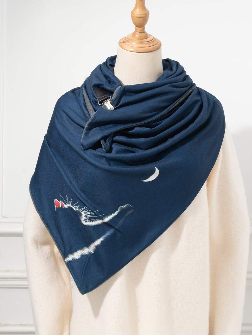 Cat & Moon Pattern Scarf