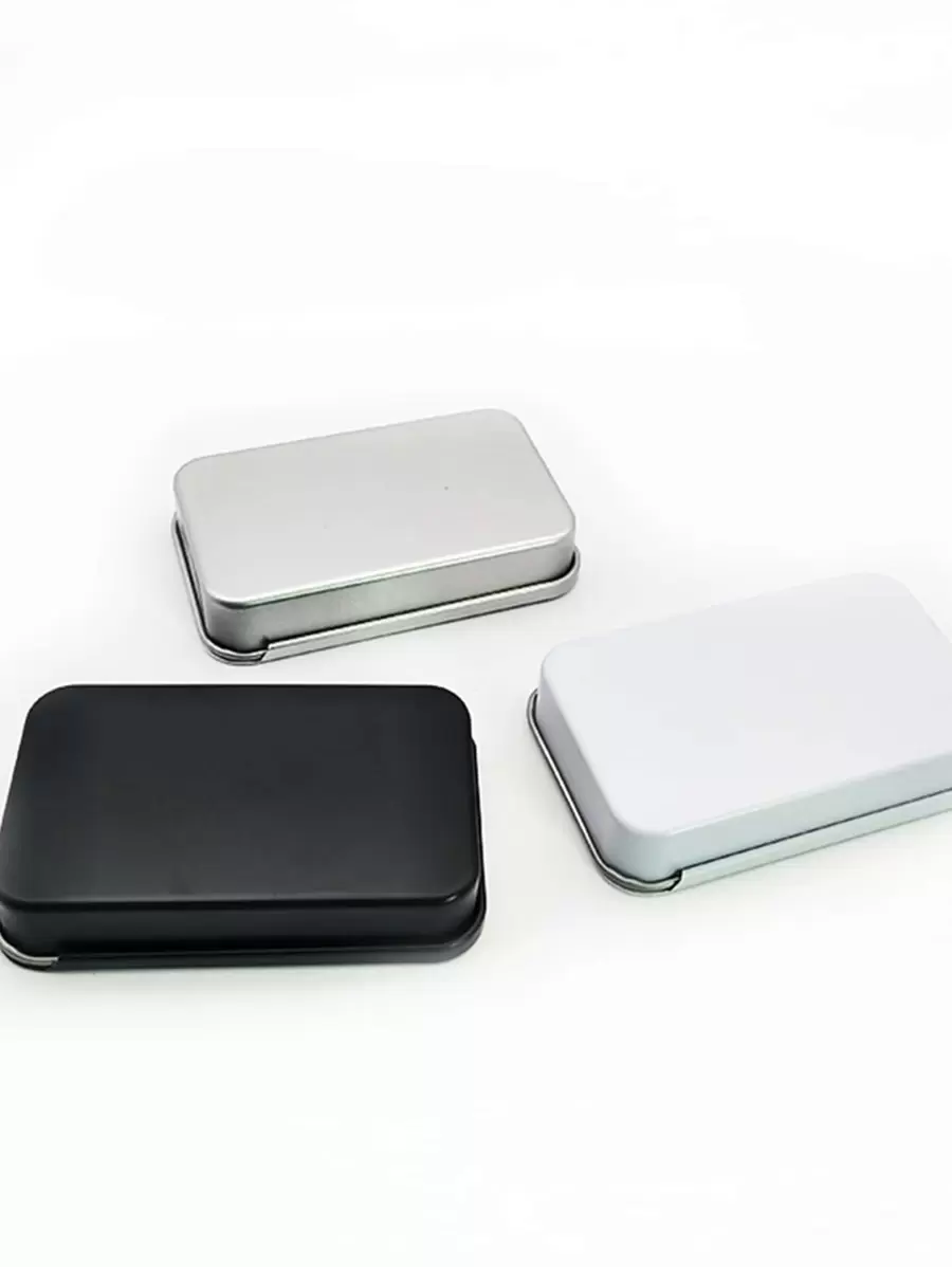 1 pieza Caja de lata de color al azar - Multicolor - Ver 1