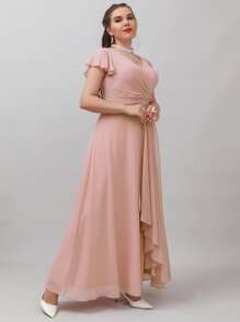 SHEIN Belle 大碼蝴蝶袖前扭結荷葉邊高衩雪紡伴娘連衣裙 - 淺粉色 - 查看 5