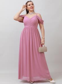 SHEIN Belle Vestido de dama de honor fruncido de hombros descubiertos maxi de gasa - Rosa - Ver 1