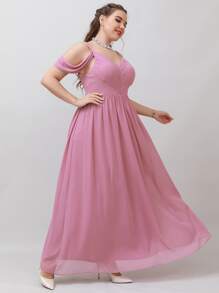 SHEIN Belle Vestido de dama de honor fruncido de hombros descubiertos maxi de gasa - Rosa - Ver 3