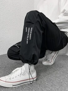 Manfinity Men Slogan Graphic Flap Pocket Drawstring Hem Trousers - Black - View 5