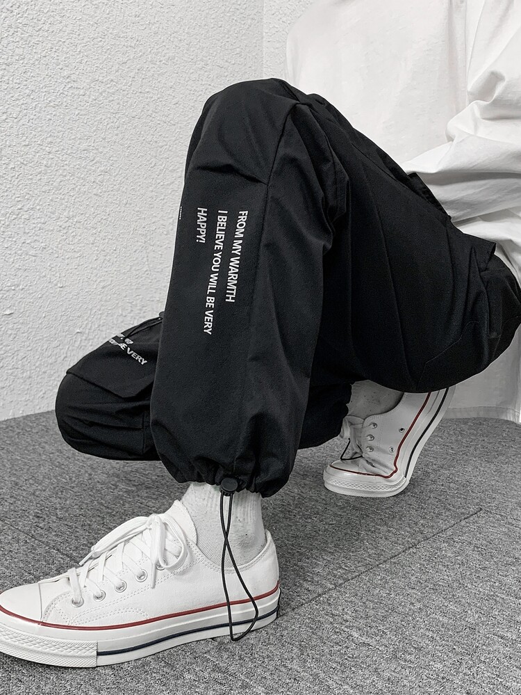 Manfinity 男士休閒口號圖形翻蓋口袋束口下擺長褲 - 黑色 - 查看 5