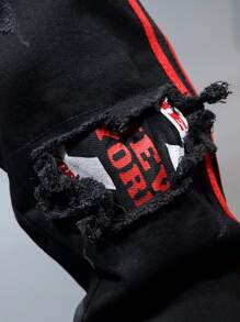 Manfinity LEGND Men Cotton Letter Patched Ripped Contrast Tape Jeans, Men Ripped Jeans, Black Ripped Jeans Men, Men Graphic Jeans - Black - View 4