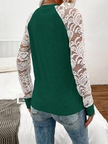 SHEIN LUNE Contrast Lace Raglan Sleeve Tee - Dark Green - View 2