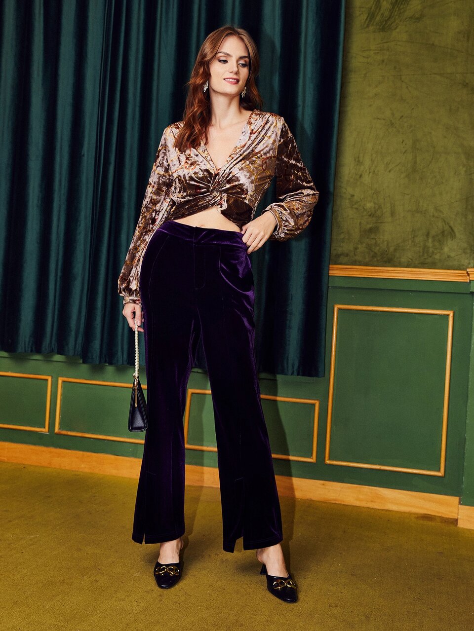 Velvet Chain Print Twist Top