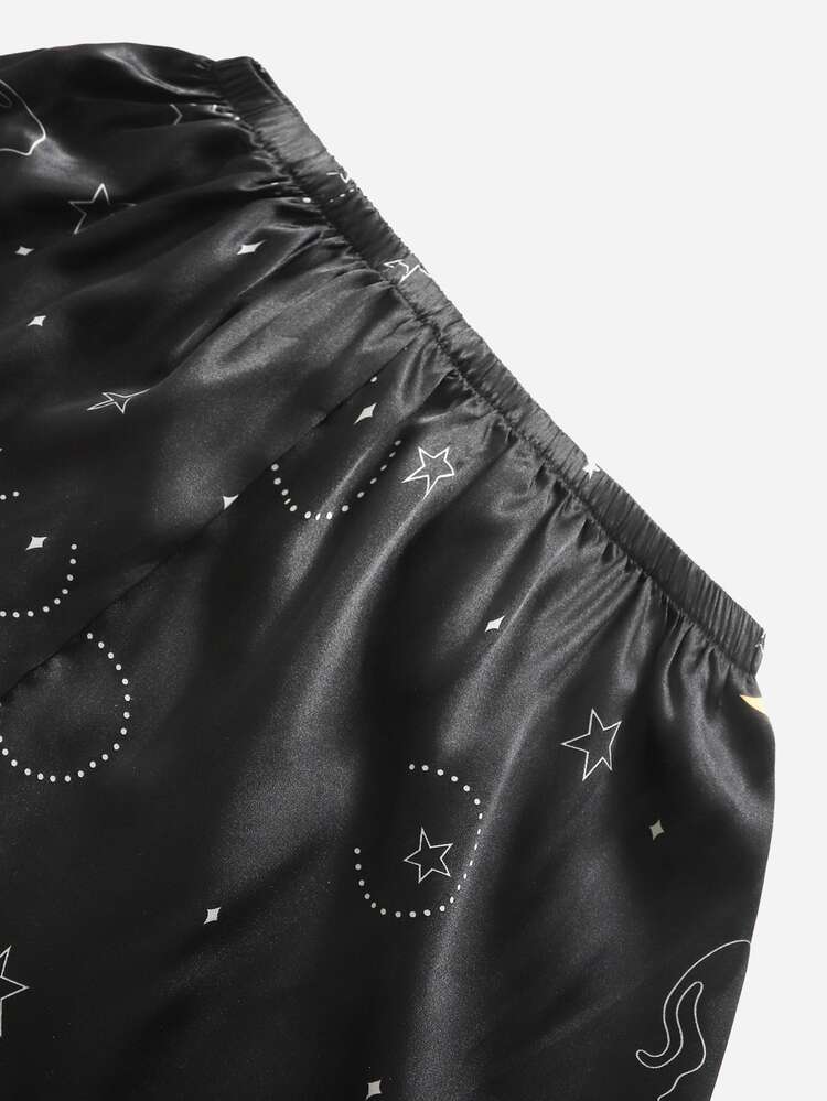 大碼月亮和卡通圖案拼接滾邊緞面上衣和短褲睡衣套裝 - 黑色 - 查看 4