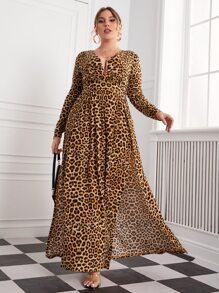 SHEIN Privé Plus Leopard Plunging Neck Split Thigh Dress