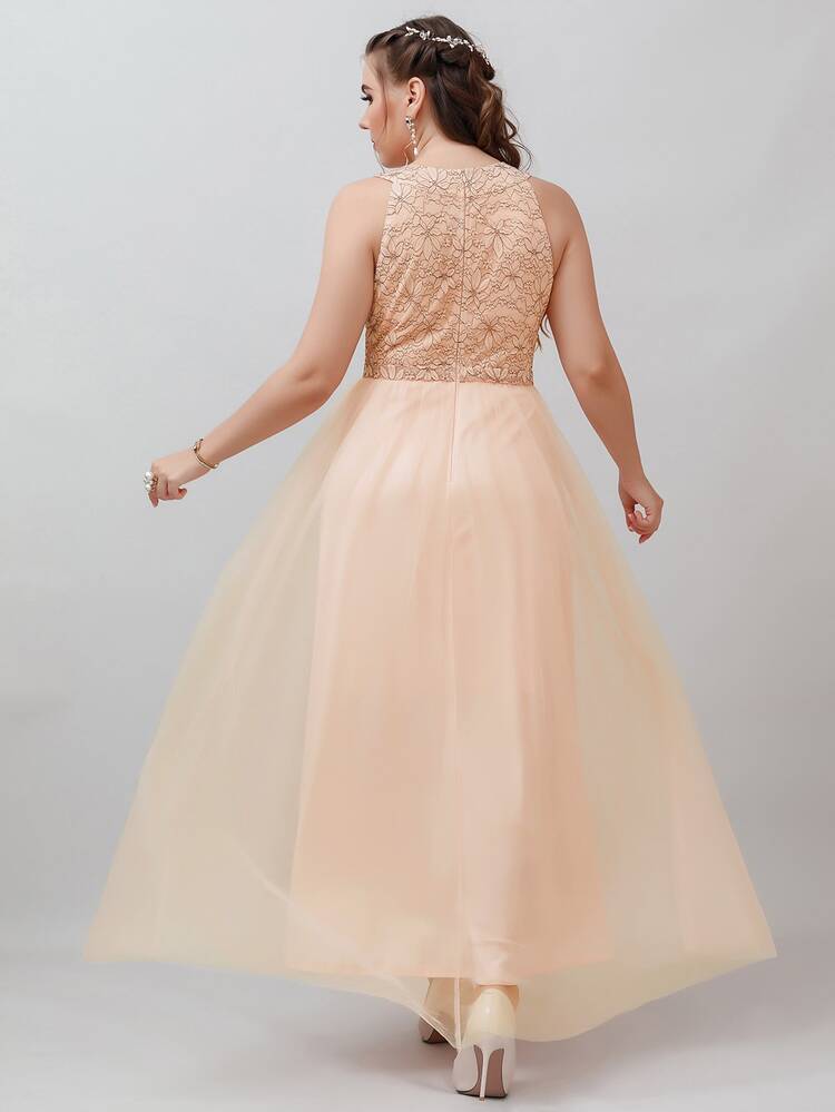 SHEIN Belle Váy phù dâu Plus Tương phản ren màu trơn Hấp dẫn - Màu be - Xem 2