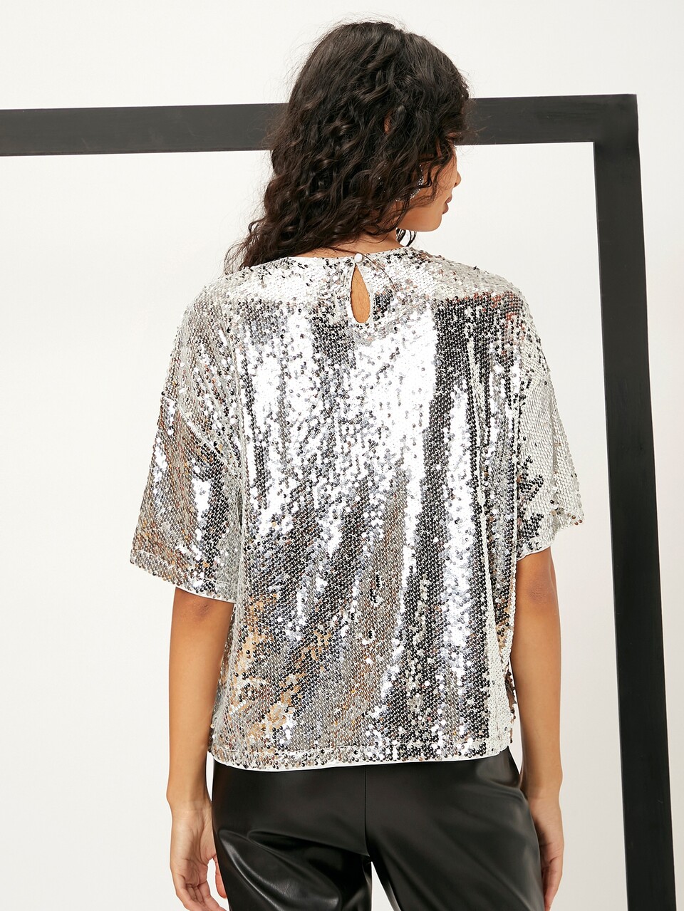 Keyhole Back Drop Shoulder Sequins Tee