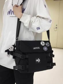 高中生 大学新生 多功能单肩包 单肩包 休闲包 男士徽章和补丁装饰 斜挎包，父亲节礼物，手提包 旅行、大学、户外、通勤用书包 斜挎包 单肩包 侧包 方形包 黑色节日包 夏季男士礼物 男士单肩包 男士包 斜挎包 侧包 返校 学校用品 秋季男士包 圆筒包 旧款 万圣节 圣诞节 - 黑色 - 查看 2