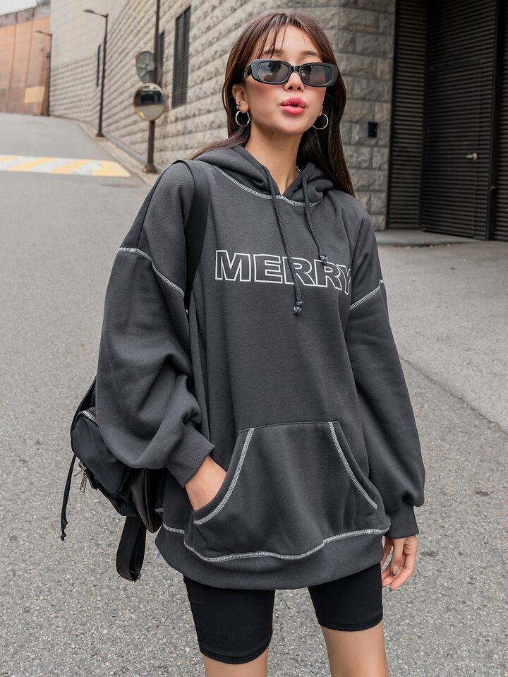 DAZY 文字グラフィック トップステッチ ドロップショルダー