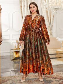 大碼隨機豹紋和佩斯利印花腰帶緞面連衣裙 - 彩色 - 查看 4