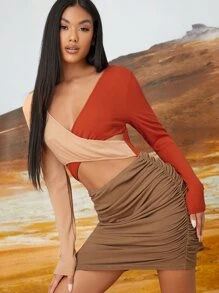 SHEIN Privé Colourblock V Neck Wrap Cut Out Ruched Bodycon Dress - Multicolor - View 1