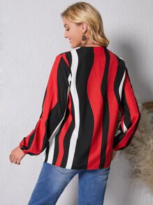 Wave Striped Print Notched Neckline Blouse - Multicolor - View 2