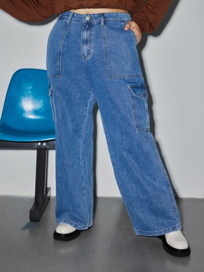 بنطلون جينز كارجو بجيب رفرف مقاس كبير