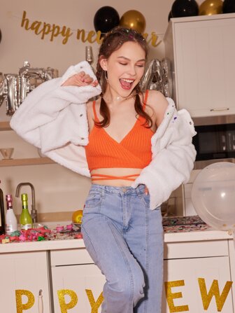 لباس علوي محبوك مضلع وبرباط خصر