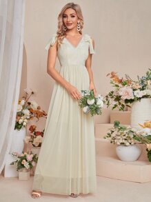 UNITHORSE 蕾絲拼接肩部蝴蝶結網紗伴娘連衣裙