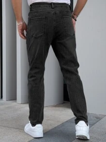 Hombres Jeans de ajuste mom con bolsillos oblicuos - Negro - Ver 2