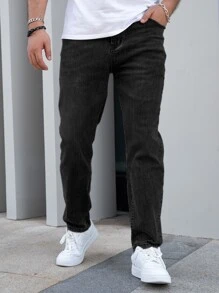 Hombres Jeans de ajuste mom con bolsillos oblicuos - Negro - Ver 8