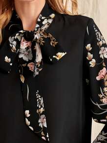 EMERY ROSE Floral Print Bishop Sleeve Tie Neck Blouse - Black - View 5