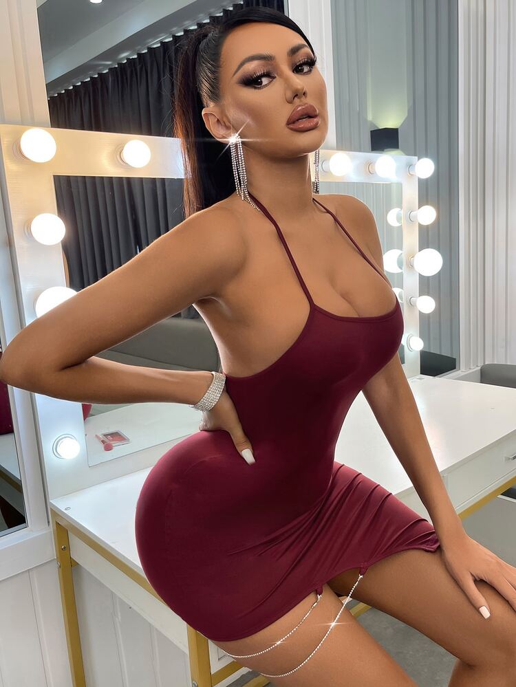 Backless Chain Detail Asymmetrical Hem Halter Bodycon Dress - Burgundy - View 5