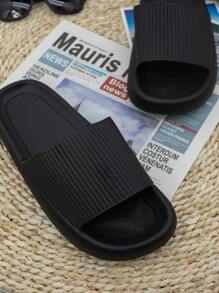 Minimalist Wide Fit Slides - Black - View 4
