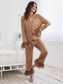 Bộ đồ ngủ/Pajama gồm áo sơ mi cài nút phía trước và quần viền lông mềm mại, chi tiết ấm áp và thanh lịch, trang phục thu đông - Lạc đà - Xem 4