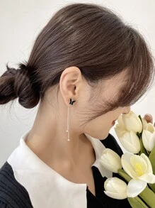 DAZY Pendientes largos con diseño de mariposa - Negro - Ver 2