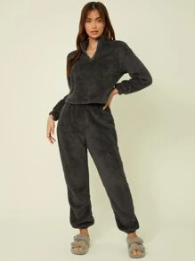 HautHeat Women's Dark Grey Flannelette Loungewear Pants With Pockets Casual Cozy Long Pants High Stretch Fabric Loungewear, Fluffy , Winter - Dark Grey - View 4