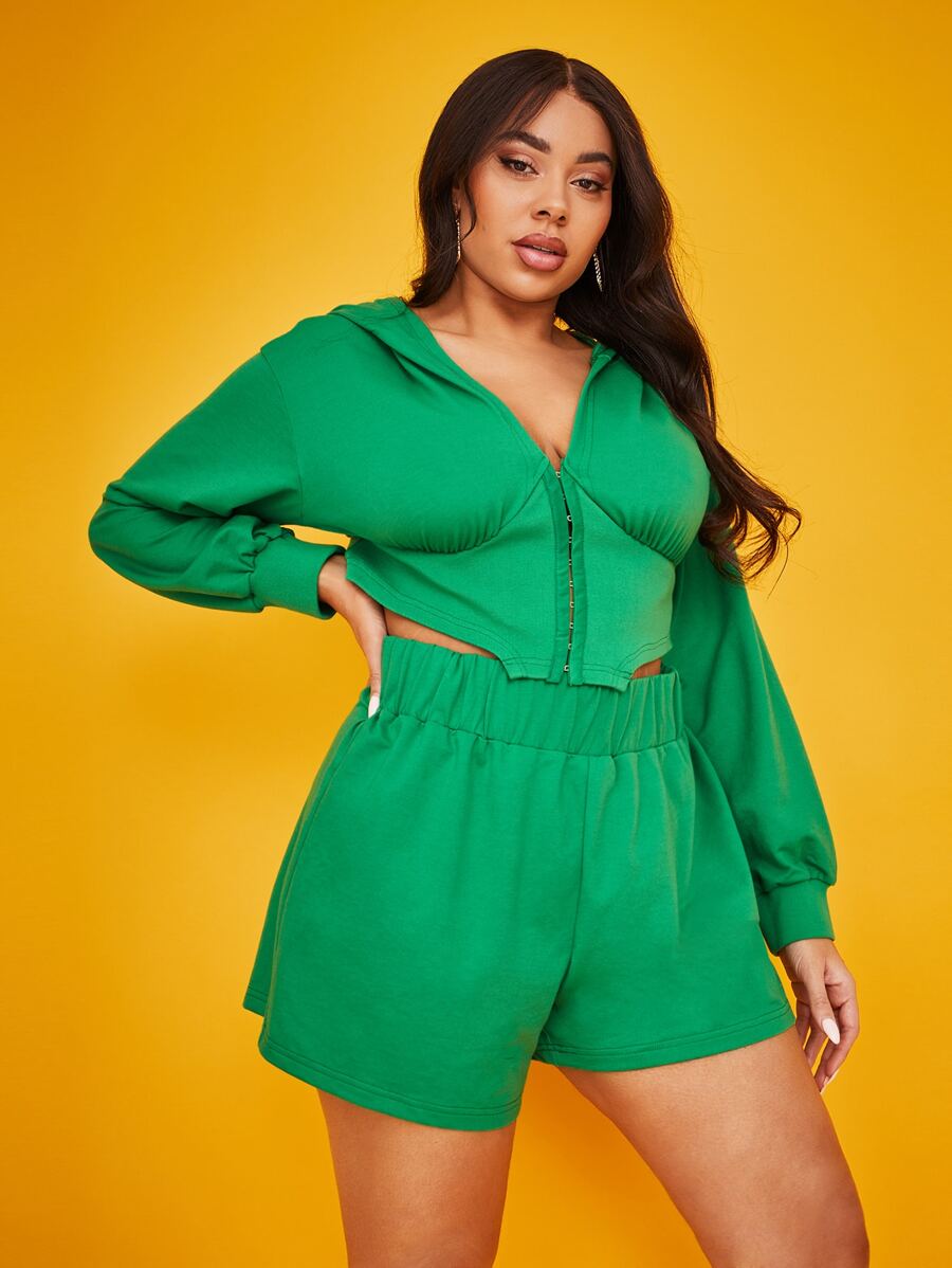 SHEIN Plus Drop Shoulder Hook And Eye Front Asymmetrical Hem Hoodie & Elastic Waist Shorts - Green - View 1