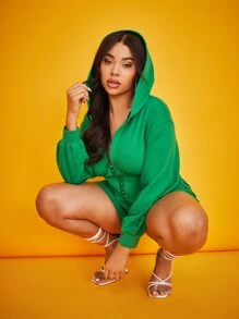 SHEIN Plus Drop Shoulder Hook And Eye Front Asymmetrical Hem Hoodie & Elastic Waist Shorts - Green - View 3