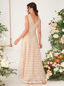 Plunging Neck Lace Bridesmaid Dress - Apricot - View 2