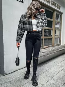 SHEIN LUNE Camisa corta de color combinado de cuadros de hombros caídos - Blanco y Negro - Ver 4