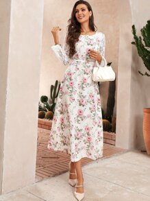 Modelyn 印花蕾絲拼接連衣裙不附腰帶 - 白色 - 查看 3